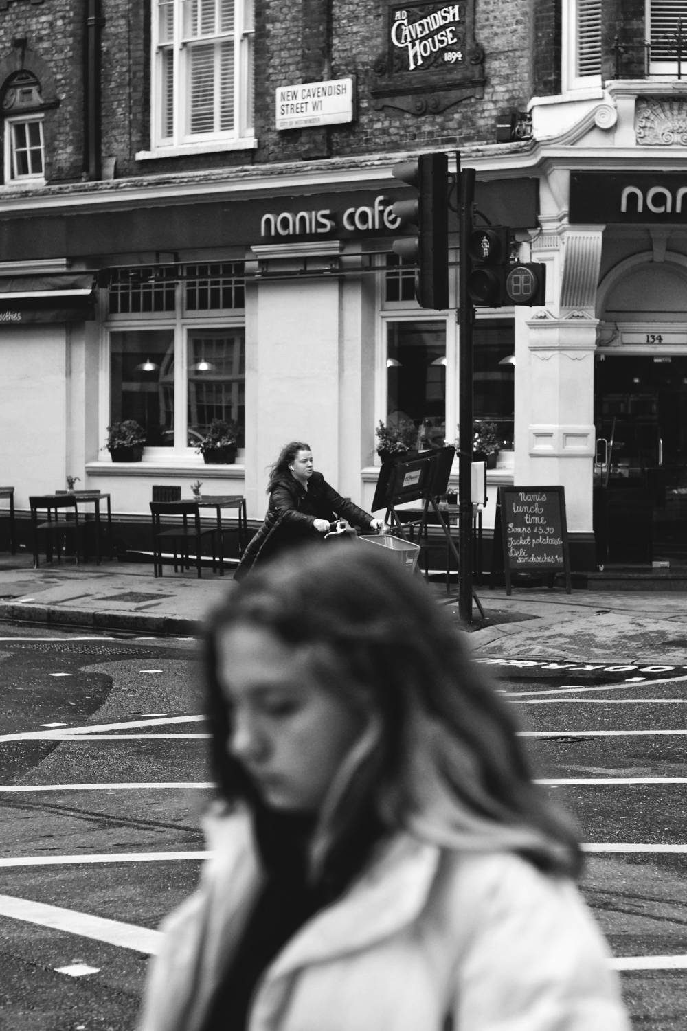 metin-ozer-YnzLMgaEtIU-unsplash